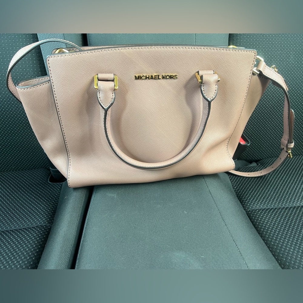 Michael kors bag